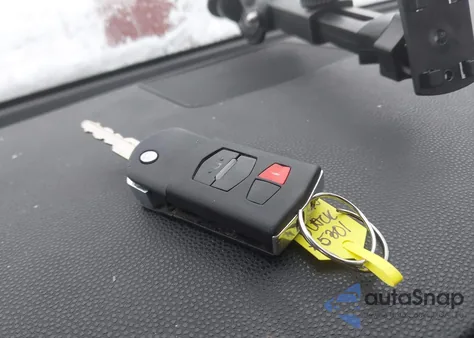 2008 Mazda Mx-5 Grand Touring z USA, uszkodzony, nr VIN JM1NC26F280145301